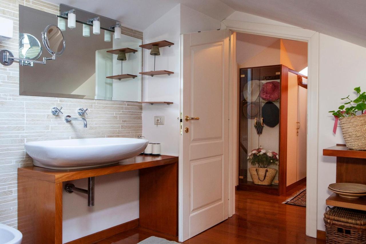 I Villini Del Pigneto Bed & Breakfast Rome Exterior photo
