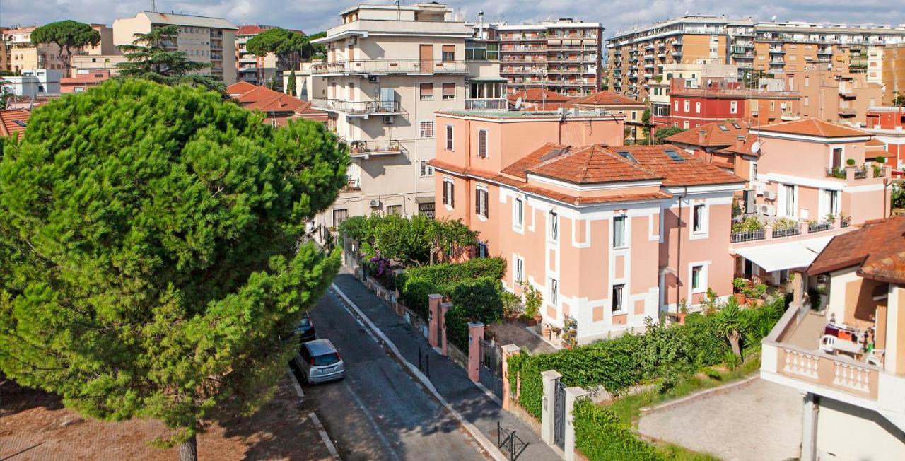 I Villini Del Pigneto Bed & Breakfast Rome Exterior photo
